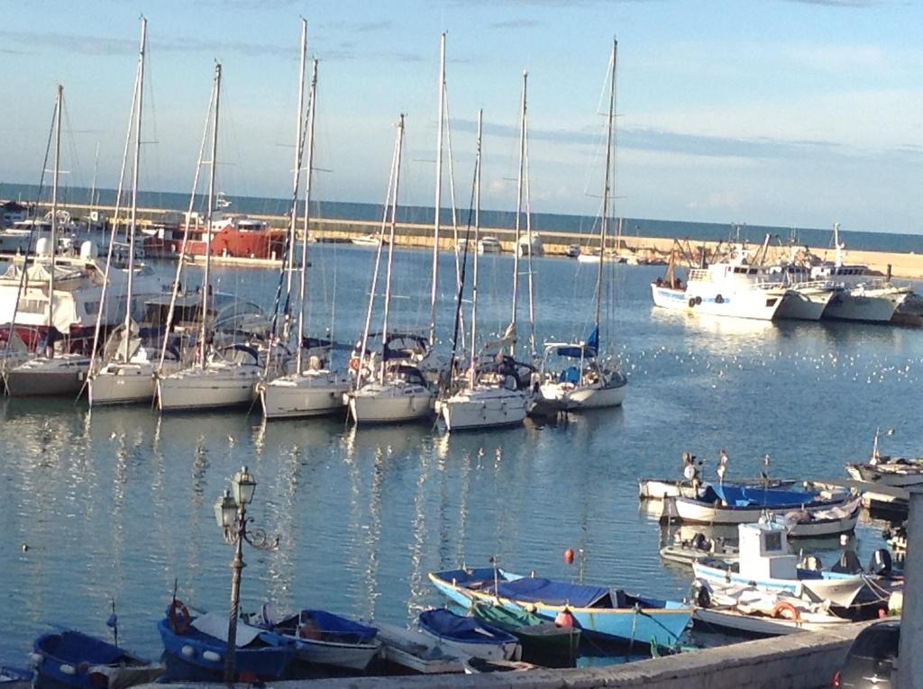B&B Al Porto Bisceglie Eksteriør billede
